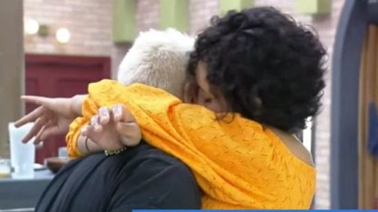 pindoline's tweet photo. Bem que a @recordtvoficial @afazendarecord podiam mostrar mais desses dois lindos na edição né?
Temos tantos mimos maravilhosos todos os dias que são desperdiçados.
Alo, alo @rocarelli queremos #piquiline na edição!
#AFazendaa13 #AFazenda #pindoline #alinemineiro #tiagopiquilo https://t.co/OkMEtuVKPY