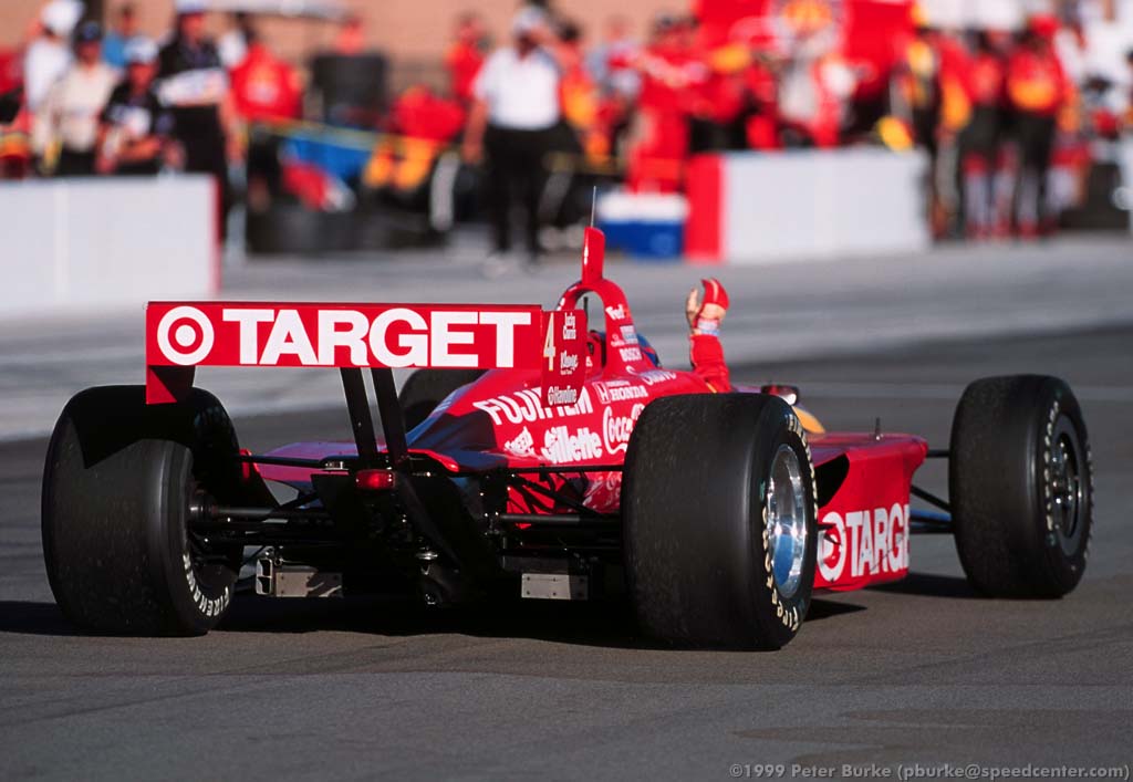 jackson2lincoln's tweet photo. 🏁 Há exatamente 22 anos atrás, @jpmontoya tornava-se campeão da #CART em Fontana.
🏆 Em sua temporada de estreia, o colombiano venceu 7 provas e cravou 7 poles. Teve outros dois pódios, em Portland e Michigan.
📲 #IndyCar #BlogNAIndy #Indyday #JPMontoya https://t.co/ZqRzt5ve0W