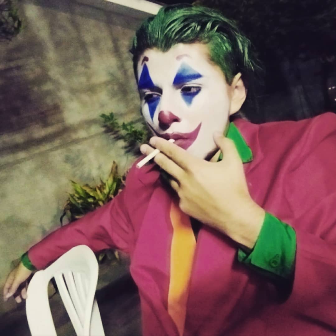 ChrisNavaech's tweet photo. Que buen Halloween...🎃🕷️
Conté muchos chistes 🤡😆🤪 https://t.co/P09w0bBYYC