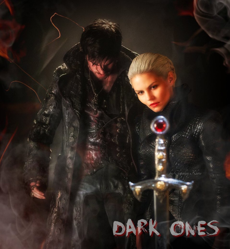 claudia_klose's tweet photo. Happy Halloween with Dark #CaptainSwan 👻  @colinodonoghue1 @jenmorrisonlive https://t.co/f1lrRDEV73