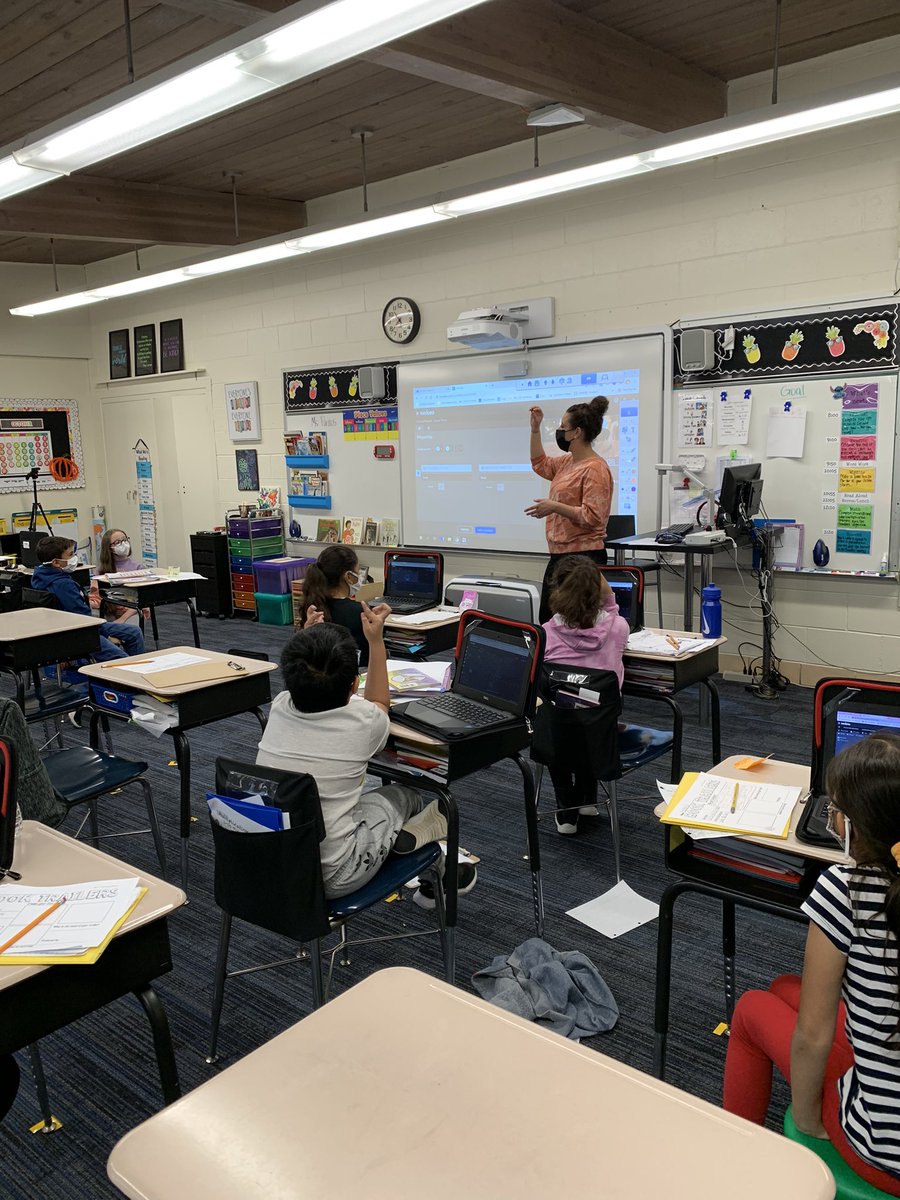 Miss Pantos tweet media