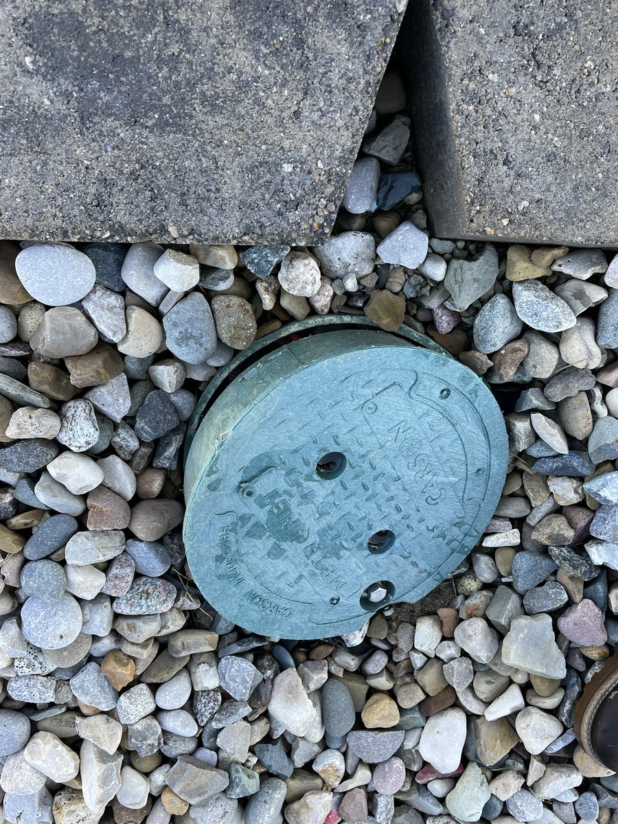 Real_McKay's tweet photo. @metronetfiber This is not ok. We have been asking for over two years for someone to come out and fix this. Every time someone comes out it’s made worse! We have a little kids and this is a danger! https://t.co/Axl6QjeAet