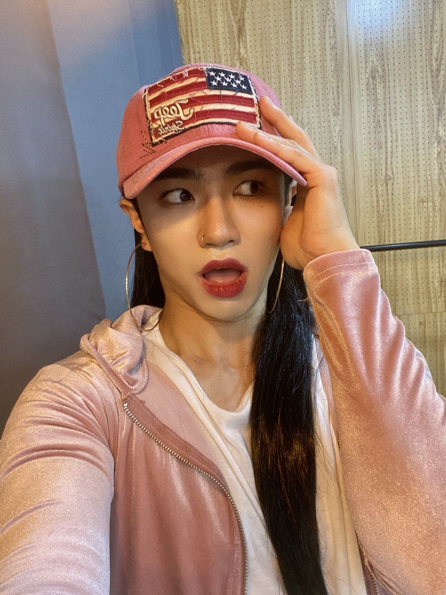 vannerthinker's tweet image. blowing the dust off this account so we can talk about HIM!!!