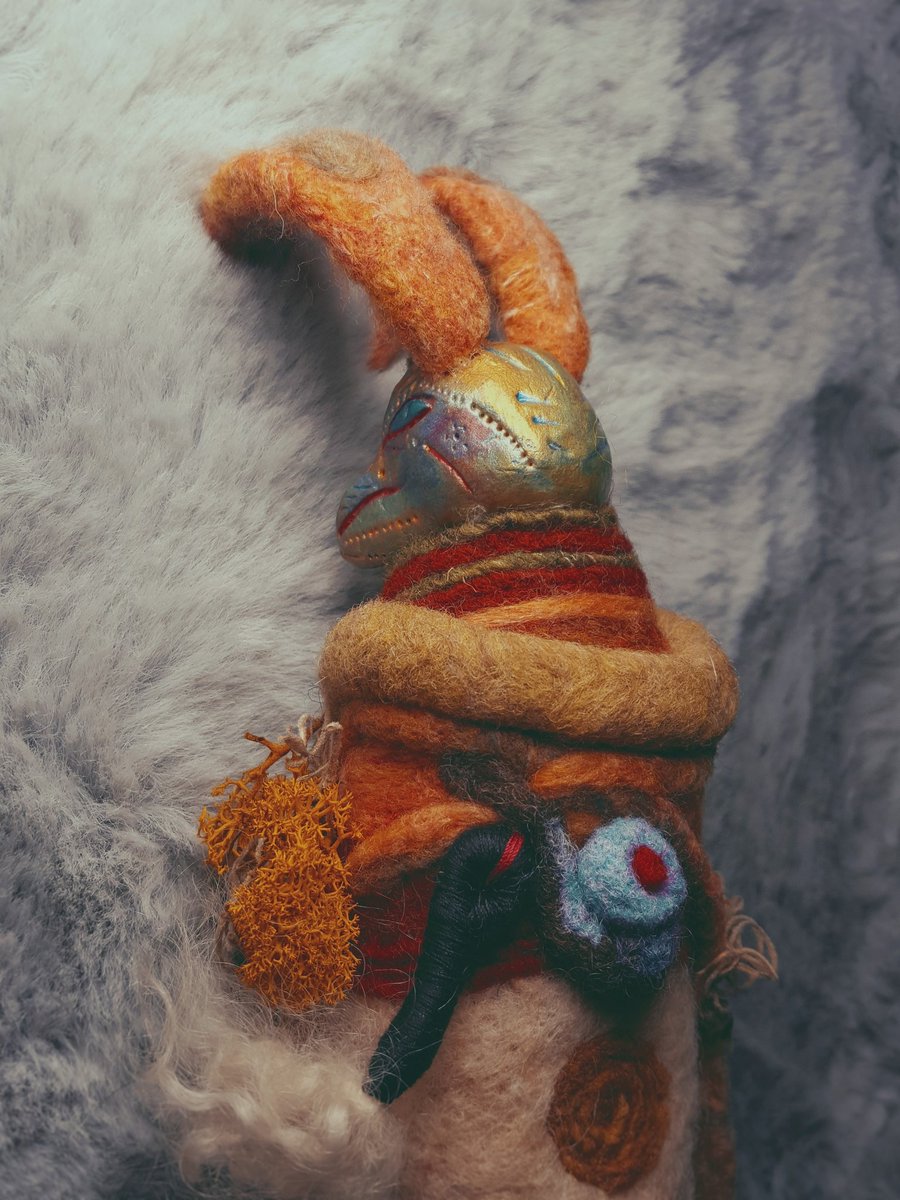 noelsmithart's tweet photo. Felt, clay &amp; resin. Started last year, finished last week. First pass at this medium. Fun! Beautiful dyed wool from fellow artist friend. https://t.co/oKvW3RSANV