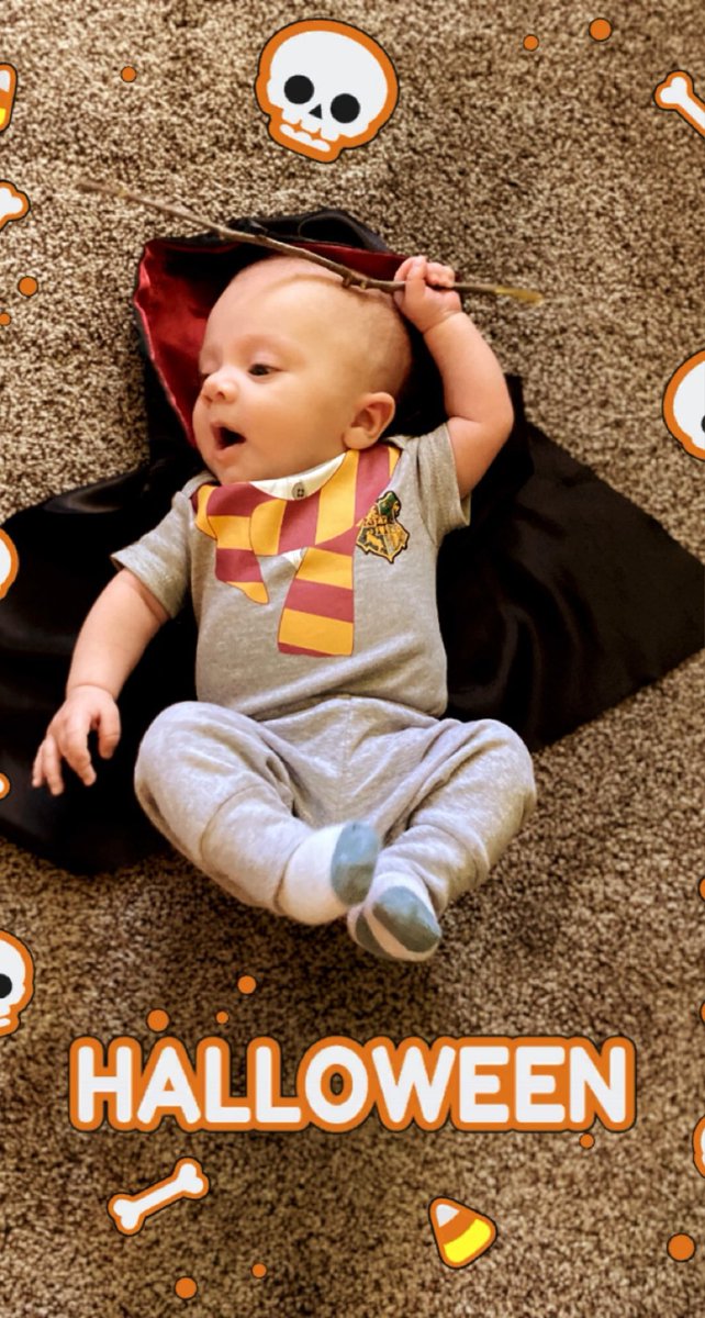 MrsLucke's tweet photo. Happy Halloween from The Lucke Family to you 🎃 👻 🍬 🍂 #FirstHalloween #HarryPotter #HappyHalloween2021 #halloween2021 https://t.co/swRhND3s0E