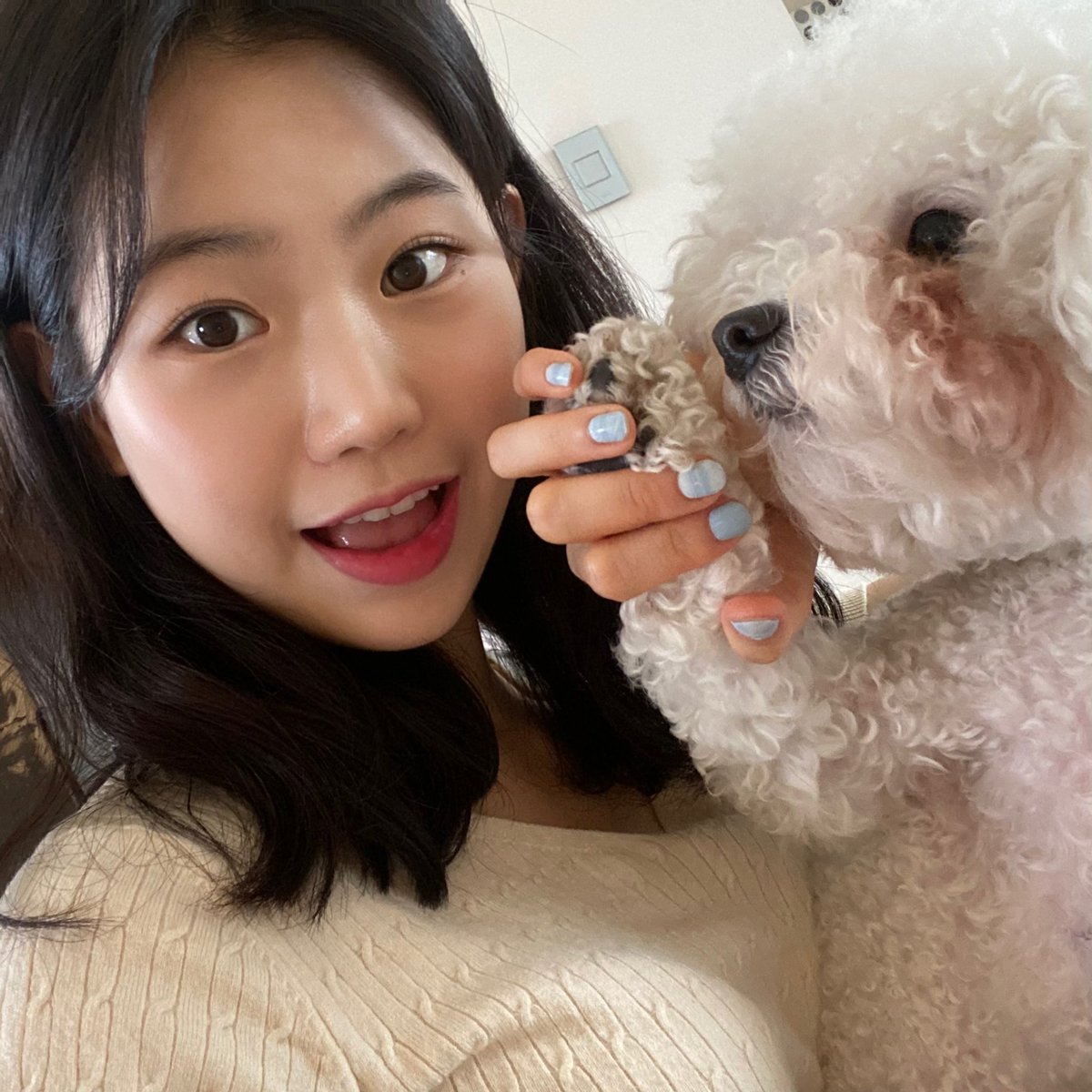 witcherspic's tweet photo. 211031 uhyun [via twitter]
#위쳐스 #유현 https://t.co/K12UCBjQgz