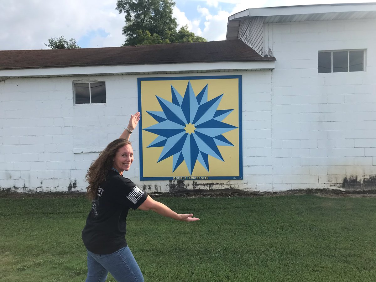 A11AbouttheCoin's tweet photo. @CMStudiosdotart Out of all the quilt squares I painted in Breckinridge county KY, this is my favorite! #cmstudiosdotart #cmstudios #quiltsquares #art https://t.co/kFvU14ksNe