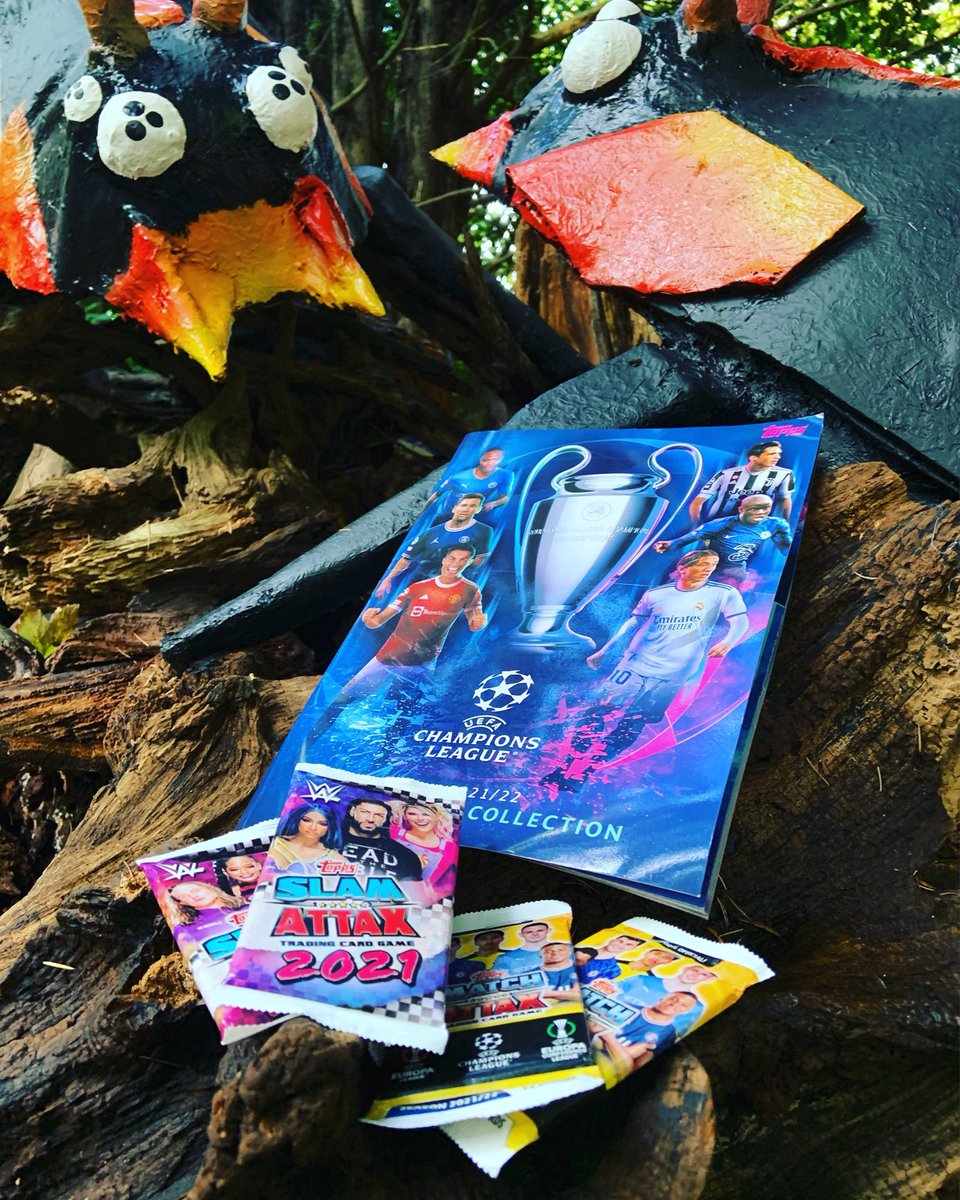 Topps_UK's tweet photo. 🎃🕸 Happy Halloween from all at Topps!! We hope you are all having a Spooktacular day!! 👻

#halloween #topps #matchattax #uclstickers #slamattax https://t.co/umJCCNjf1v
