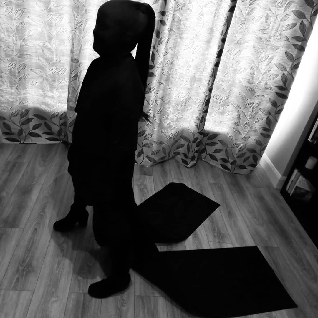 lisasheridan's tweet photo. KIM KARDASHIAN WEST 🖤#GOINGTOTHEMET #HALLOWEEN #HALLOWEENCOSTUME #SHERDASHIAN @KimKardashian @Herdotie @ladbible @KrisJenner @khloekardashian https://t.co/r70IYSL6C3