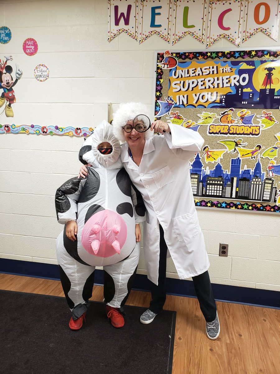 BCSspiker's tweet photo. Halloween 2021! So fun! https://t.co/jbHWTExnRB