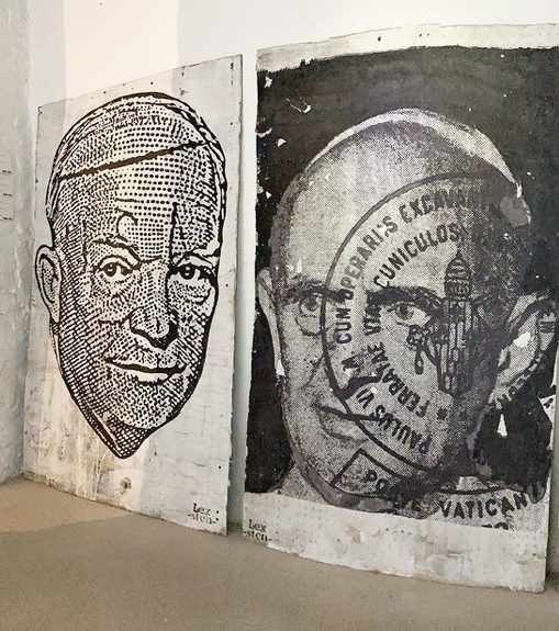 pureevilgallery's tweet photo. Did you know we have a basement gallery downstairs at 108 Leonard street? This is the Roa & Sten Lex room. We’re open 10-6 everyday (Sundays from 11)
https://t.co/iNBgbGSALl
#pureevilgallery #pureevil #roa #stenlex #streetart #gallery #londongallery #worldwidestreetart #art https://t.co/wRnzUVIKGM