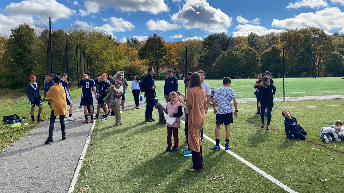 BoysLexington's tweet photo. We play our last games of the season today and Lincoln 1 & 2 vs. Reading @ 1 PM. Come out and support us on SENIOR DAY!!! @soccerlexgirls @LexMinutemenAth @LHSPEStaff #GoLex #VamosLex #AyoLex #ForzaLex #JiaYoLex #AllezLex #HupLex #VperedLex #YallaLex #HoppLex #ChaloLex #ValioLex https://t.co/9v71Hq4DnI