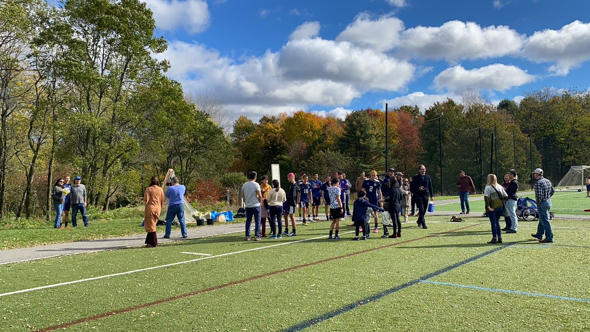 BoysLexington's tweet photo. We play our last games of the season today and Lincoln 1 & 2 vs. Reading @ 1 PM. Come out and support us on SENIOR DAY!!! @soccerlexgirls @LexMinutemenAth @LHSPEStaff #GoLex #VamosLex #AyoLex #ForzaLex #JiaYoLex #AllezLex #HupLex #VperedLex #YallaLex #HoppLex #ChaloLex #ValioLex https://t.co/9v71Hq4DnI