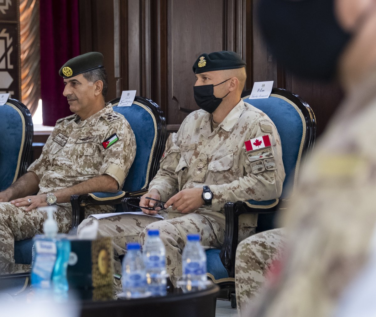 CanEmbJordan's tweet photo. This is #OpIMPACT in action! 👇 Canada and @UNOPS delivered 11 #ultraelectronics radios along the #Jordan border. @ArmedForcesJO in the line of fire will have the tools to execute their duties safely.
#CTCBP
#StrongSecureEngaged
@DonicaPottie
@JTF_FOI_Impact
@CanadianForces https://t.co/11dpGUt3hP