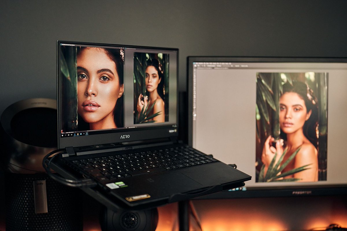 AorusOfficial's tweet photo. Work mode on with AERO 15 OLED and the best color accuracy. 
📷 dgtlcraft postproduction

#PerformanceAboveAll #AERO #CreatorLaptop https://t.co/leGOxXgysO