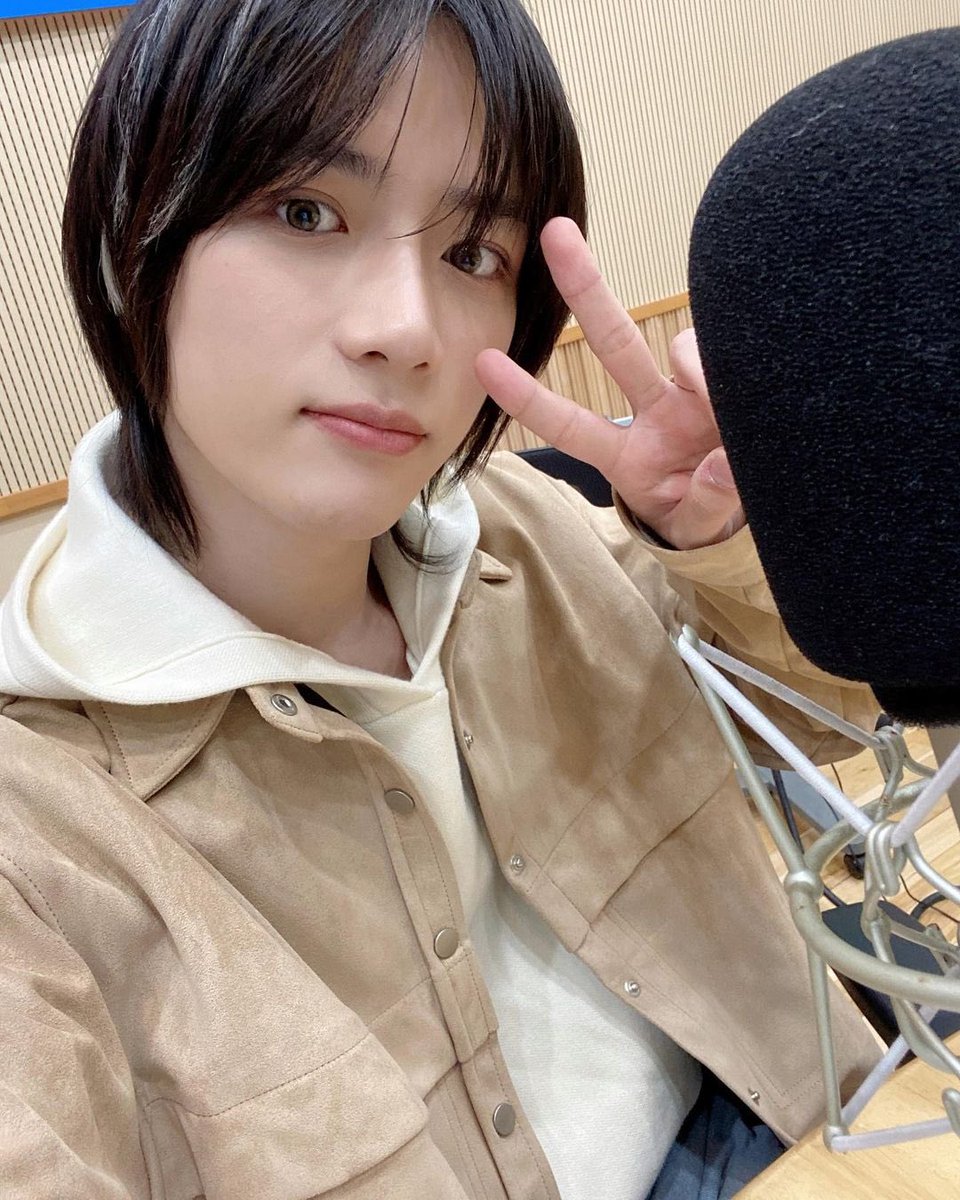 211031 데키라 인스타 범규 사진 모음 (1)