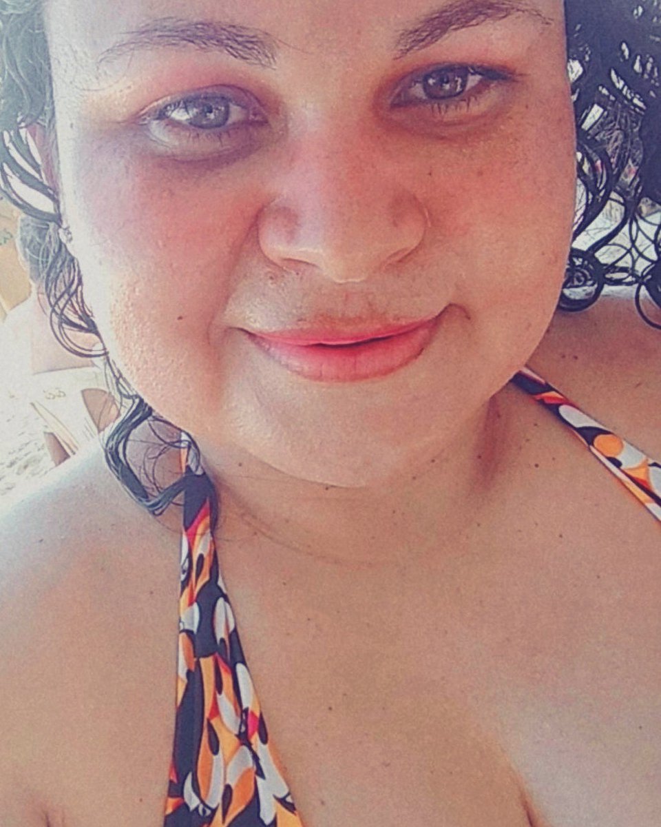 susy_spfc01's tweet photo. Pra muitos, o mundo é grande, mas minha missão é maior que o mundo!🚀✨ #flutu #manauxxxx40grauxxx 🥵🏖️ https://t.co/uRYC4Q6IXb