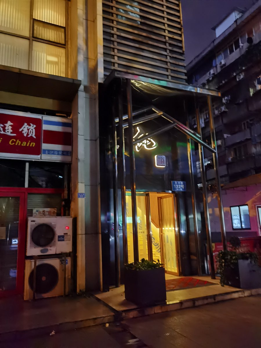 SNicole2's tweet photo. #成都纯浴 https://t.co/dMWeHZ3zn0