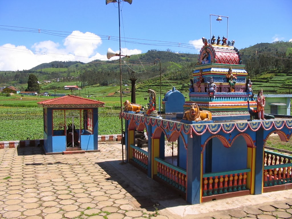 sgkmacleod's tweet photo. India 10/31/21 #SemesteratSea2005 Where is this? Could #MachineLearning #WUaSMachineLearning help? Add these > #RealiaticVirtualEarth #RealisticVirtualIndia Could they even automatically pop in place #StreetView w #TimeSlider #RealisticVirtualEarthForTraveling #WUaSindia #wuAsVR? https://t.co/xCobEknFSw