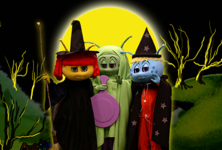 bedbugsOFFICIAL's tweet photo. Happy #Halloween from #MyBedbugs! What will you be dressing up as? https://t.co/Yvr6b0UbUh