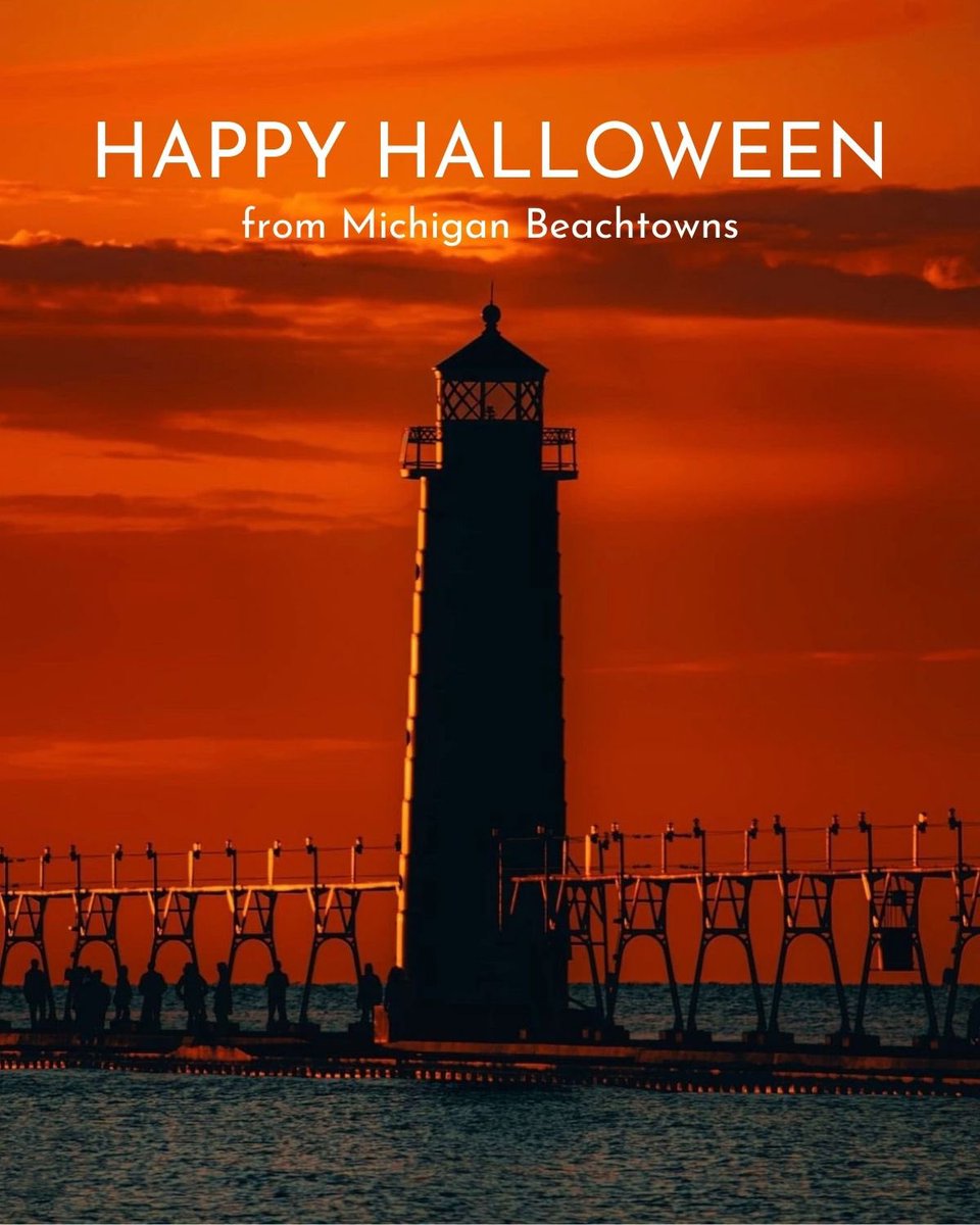 MIBeachtowns's tweet photo. Happy Halloween everyone! Have a safe and fun day 🎃⁣ https://t.co/1ipy8KQG1G