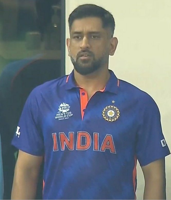 iamak360's tweet photo. Cool sa tha.. Wicket ke peeche se match badal deta tha🥺 #Dhoni #INDvNZ https://t.co/6sggyms4Aq