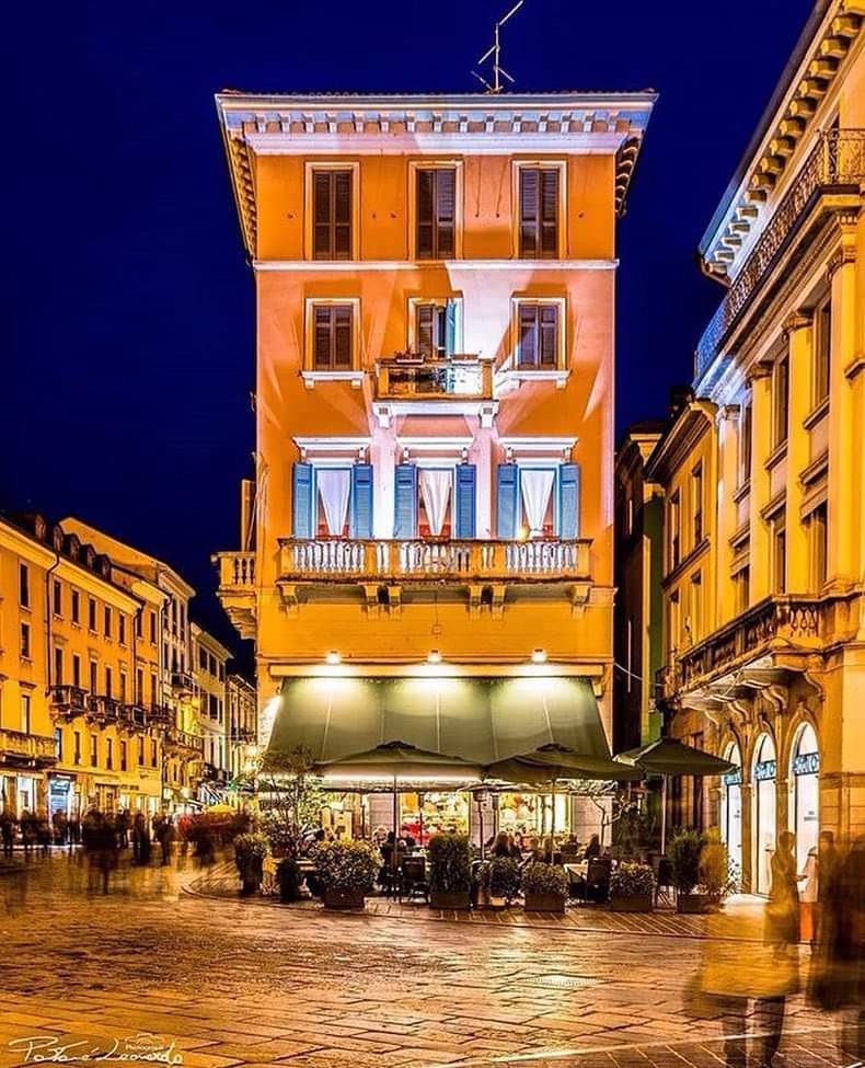 Anche nella notte più spettrale dell'anno👻🎃 #Monzabrilla 
📌 turismo.monza.it/it 
#MonzaUnexpectedEmotions 
Photo IG / <a href="/leoct79/">Leonardo</a>
#Halloween #halloween2021