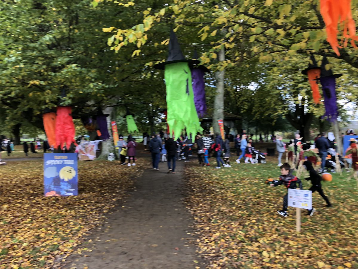 ROMurchu's tweet photo. Well done to Nicki, Alan & all the team at #Turas Addiction Counselling Service for a really successful #SpookyTrail in St. Helena’s Park in #Dundalk earlier. https://t.co/YCXhIR9x6j