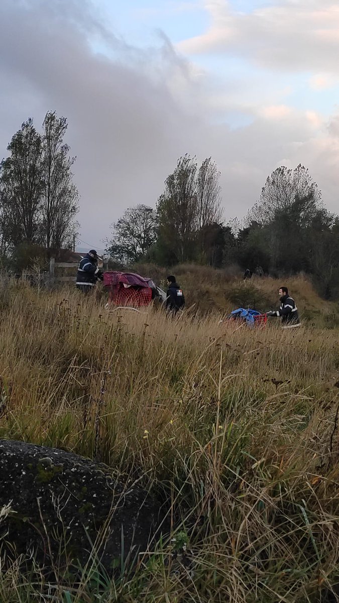 JulietteDelapl1's tweet photo. #halloween2021 rien de plus effrayant que la froide &amp; inhumaine mécanique des expulsions de lieux de vie des pers exilées à #Calais &amp; la confiscation de leurs rares affaires.

Demain, trêve hivernale, un peu de com' sans doute puis le ballet reprendra, macabre #FaimAuxFrontieres https://t.co/mXp7wyceUx