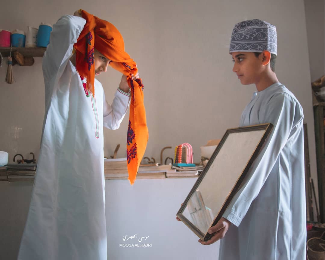 CornerStone88's tweet photo. لم تعُد مرآة الأصدقاء واضحة لرؤية أنفسنا ...
فـ لقد أصبحت المجاملة فوق الصداقة ... https://t.co/YW7w2WEYtM