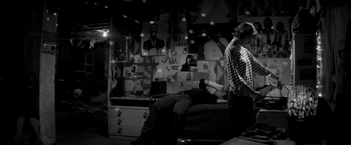 девушка возвращается одна ночью домой (2014). девушка гуляет по городу ночью. девушка возвращается одна ночью домой (2014). темная ночь текст. жду тебя.