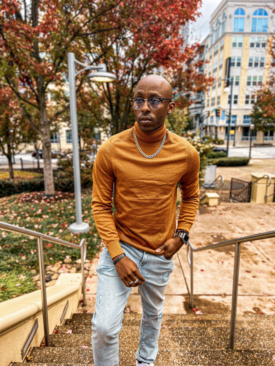 Trey G. Riley tweet media