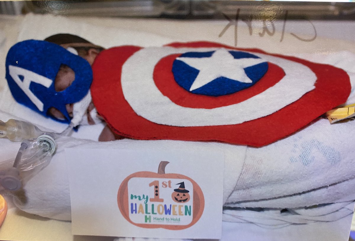 essenceprettyy's tweet image. Captain Juju 😍💙, baby you definitely saved mommy 💙💙 happy halloween boogabutt 🦅❤️#2weeksold