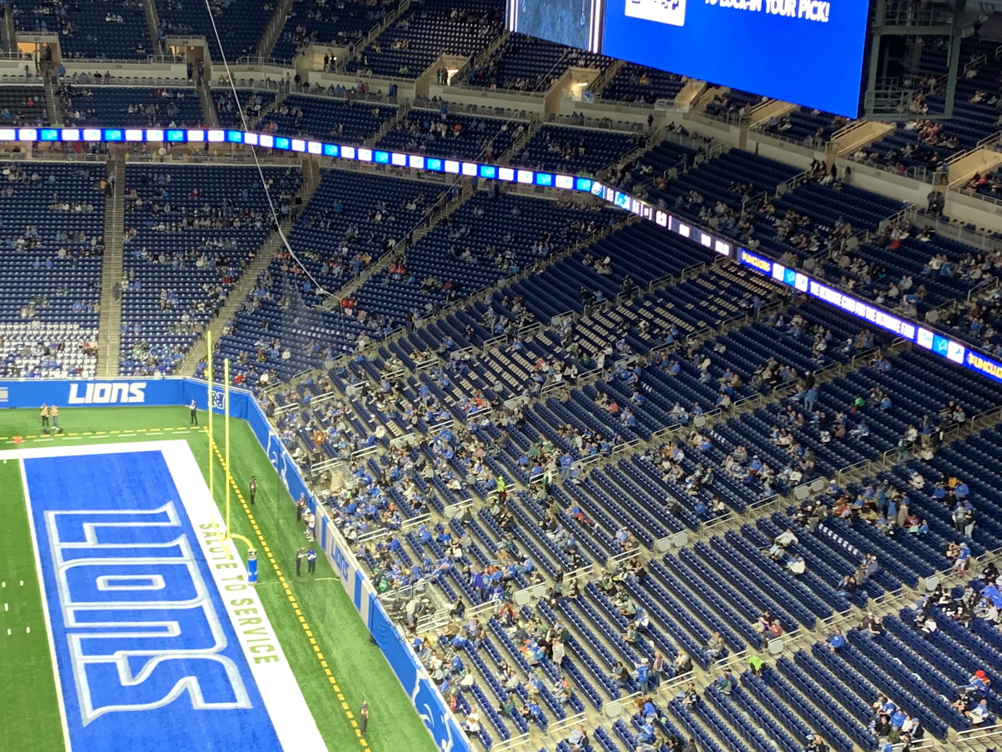 Paula Pasche on X: 'Plenty of empty seats with 20 minutes until game time  at Ford Field.  / X