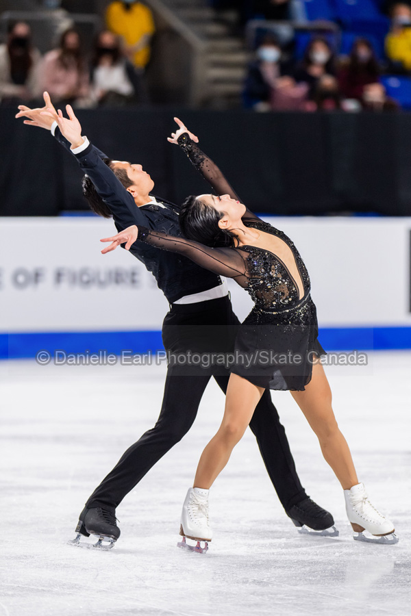 Вэньцзин Суй - Цун Хань / Wenjing SUI - Cong HAN CHN - Страница 19 FDCuIPvXIAQ3Y8N?format=jpg&name=900x900