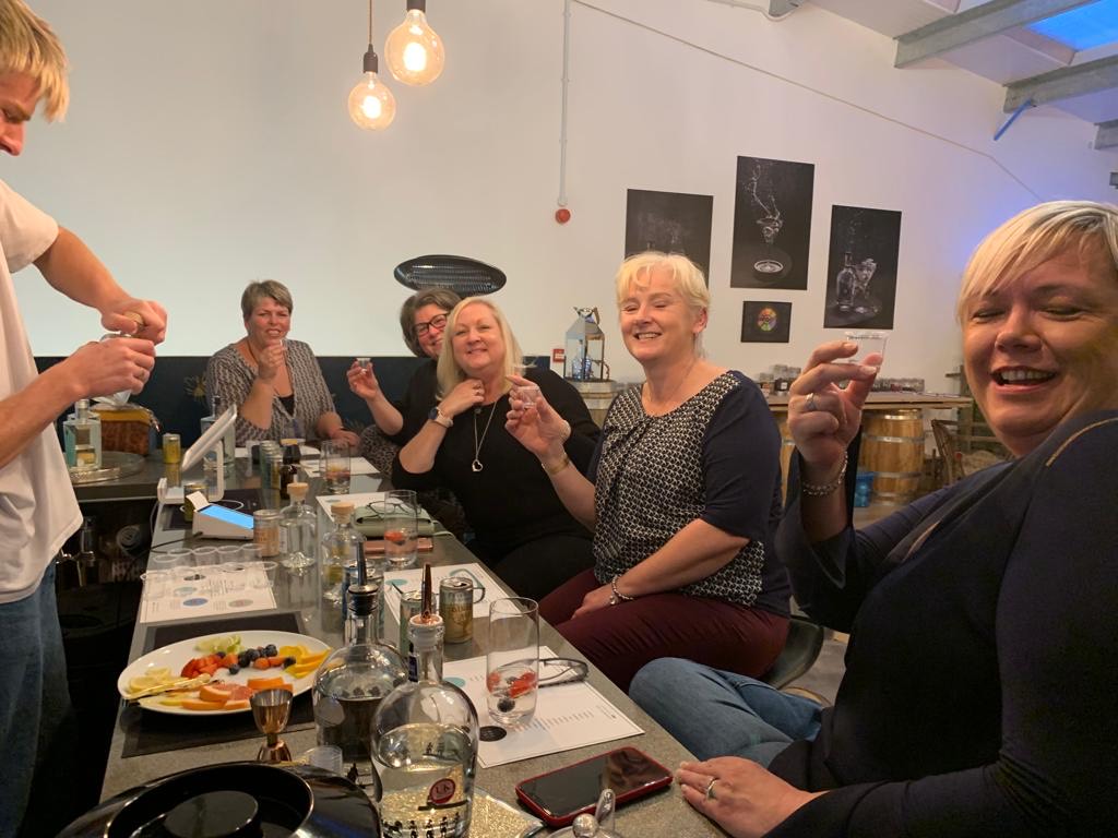 A brilliant week in the gin school running our gin tasting &amp; tour with these fabulous groups! 🍸 We are now taking group Christmas bookings if you are looking for a fun (and boozy!) evening out!

#Exetergin #grannygarbutts #gintasting #ginschool #gintour #exeterevents #ginlovers