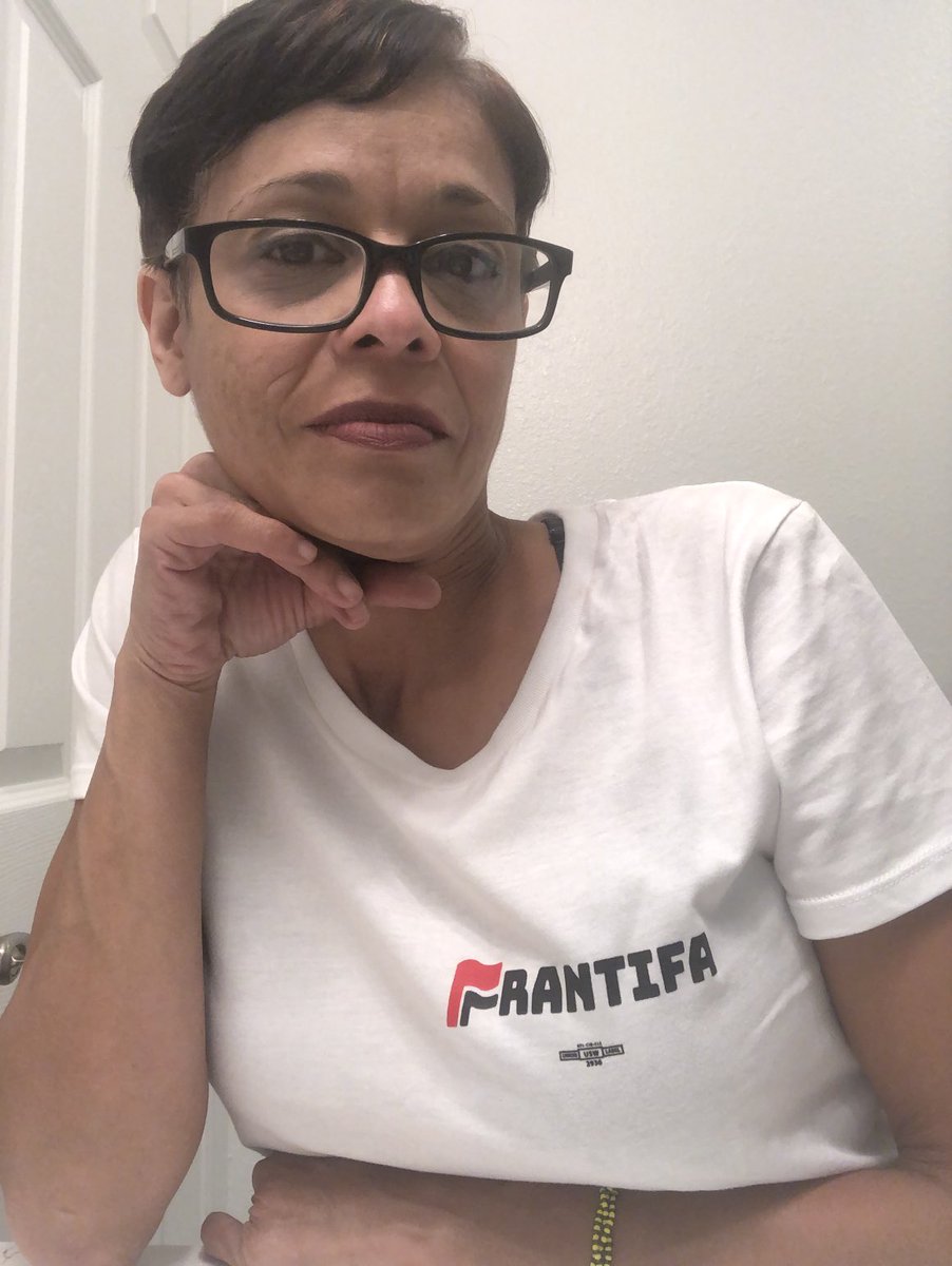 NatalieStone5's tweet photo. #frantifaswag https://t.co/9H0DGWdUEI