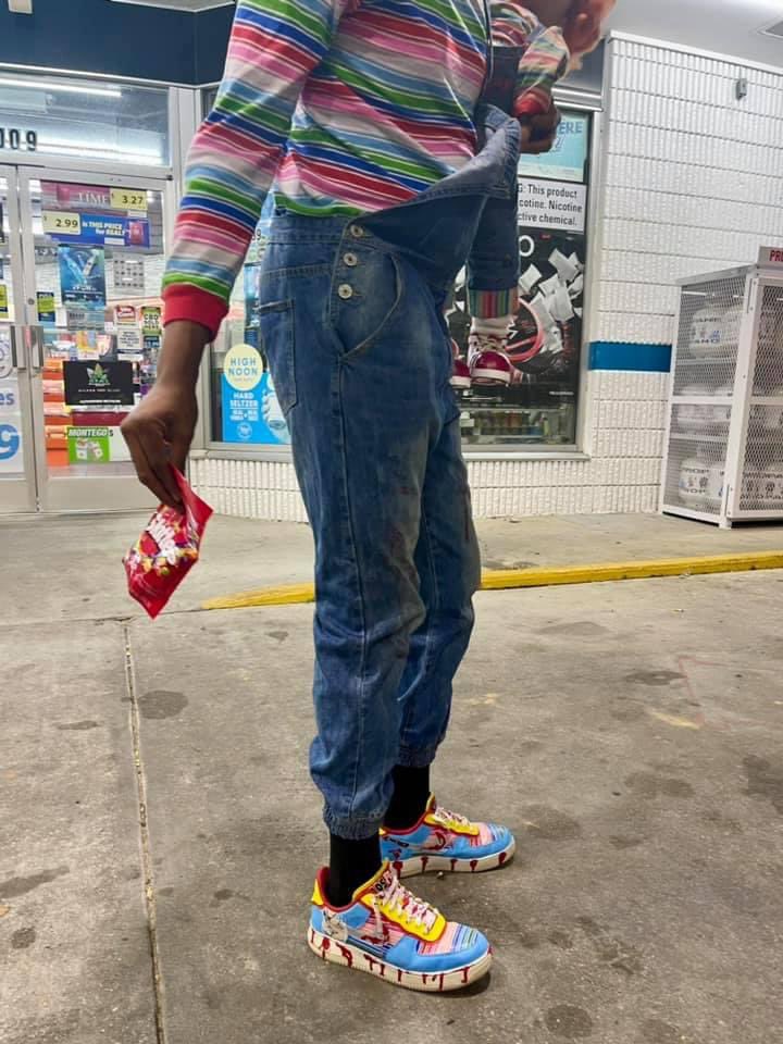 KnuckleHeadKus1's tweet photo. @HoHighlights @AntDavis23 Custom Chucky AF1 for TicTock Creator TykellTv #howsickisyourdrip #custom #customshoes #halloween #halloweendrip https://t.co/qnNtNKmphU