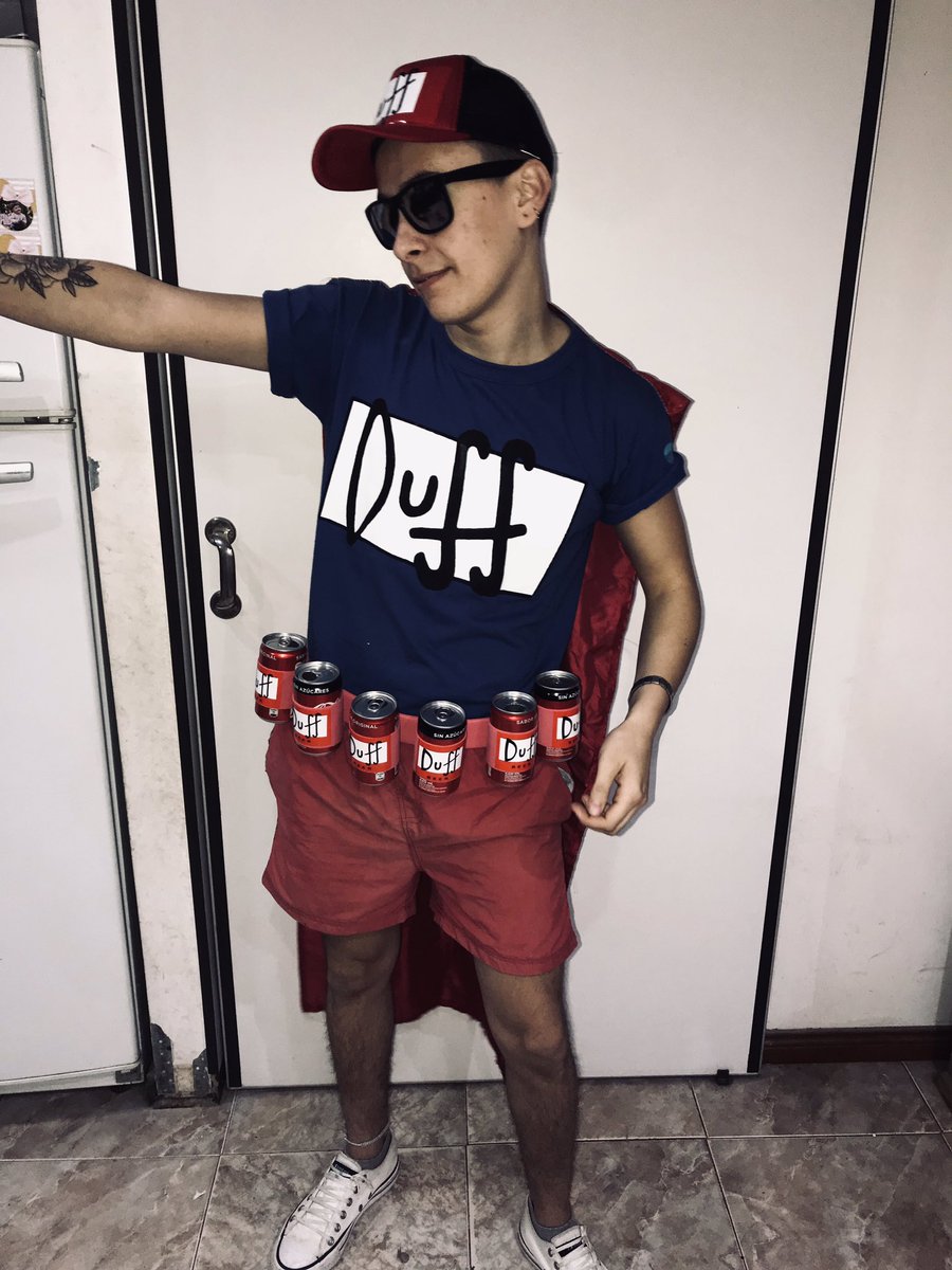 MaxiLozza's tweet photo. @astrobort Literalmente es mi fiesta preferida 🤣 https://t.co/z1V8GYvWWE