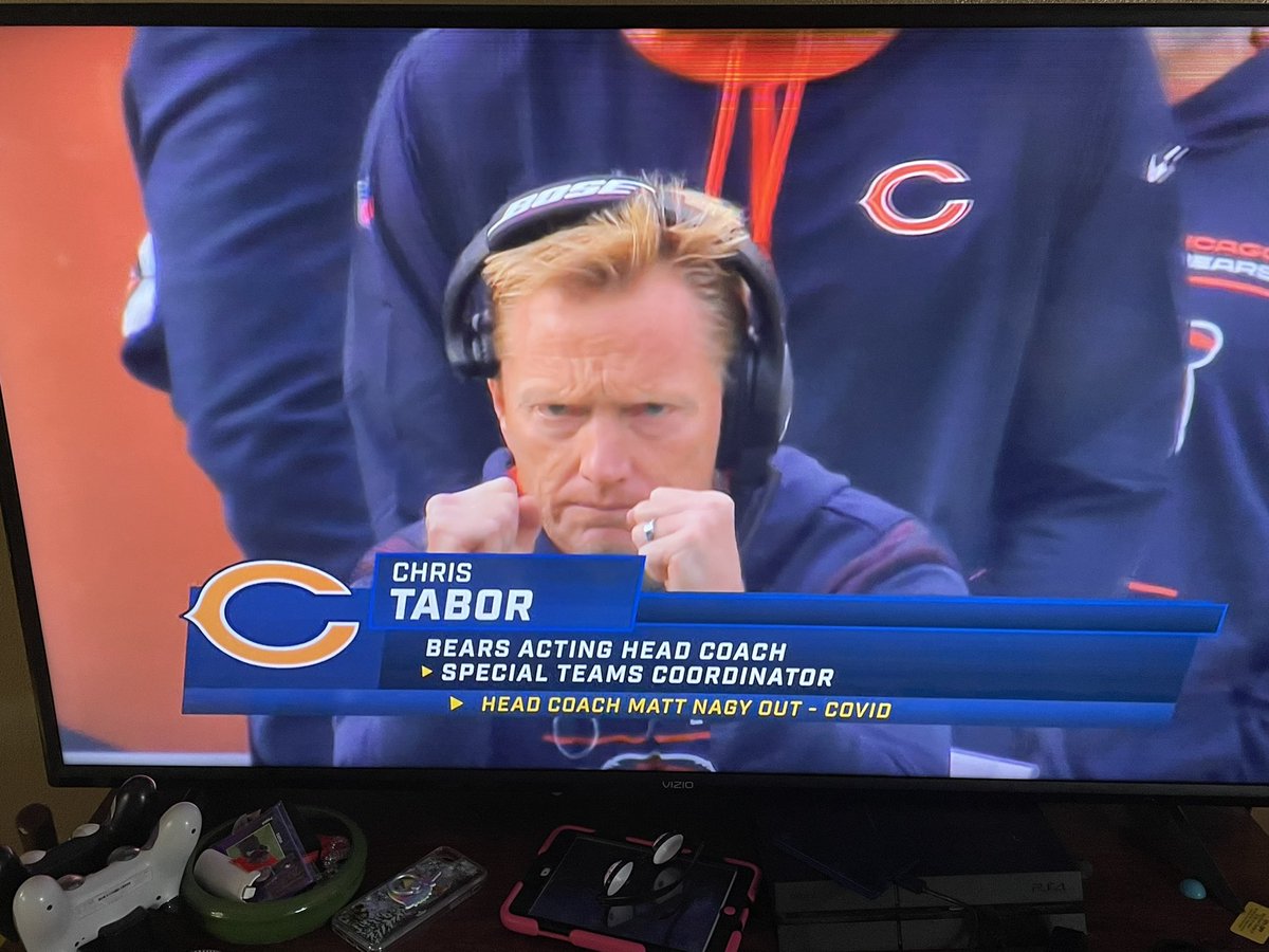 ravenathletics's tweet photo. We’d like to think the @ChicagoBears are in pretty good hands today against the 49ers. Recent Raven Athletic Hall of Fame inductee Chris Tabor takes over as head coach today. Show the NFL how to #UnleashGreatness https://t.co/7NQbcLxyE5