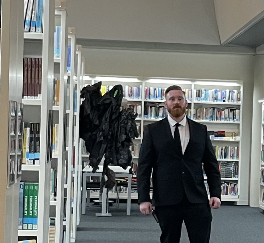 TheHiveWorcs's tweet photo. Phyllis has been making a spooky appearance today #spookylibrary #halloweenatthelibrary #librarianhalloween #halloween๐ป๐ป๐ป๐ป https://t.co/V1AIzNAUp3