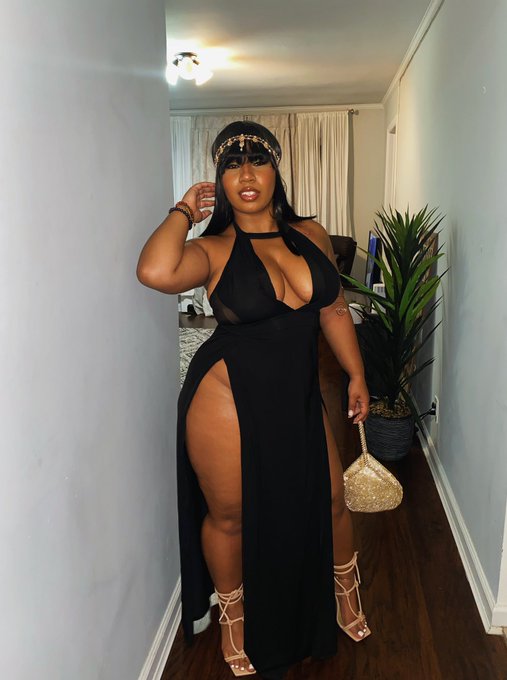 Cleopatra last night ✨ https://t.co/KpsgyaUxI1