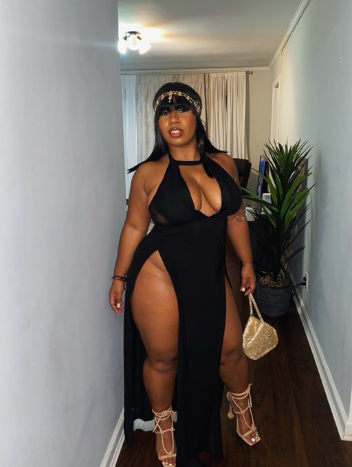 Cleopatra last night ✨ https://t.co/KpsgyaUxI1