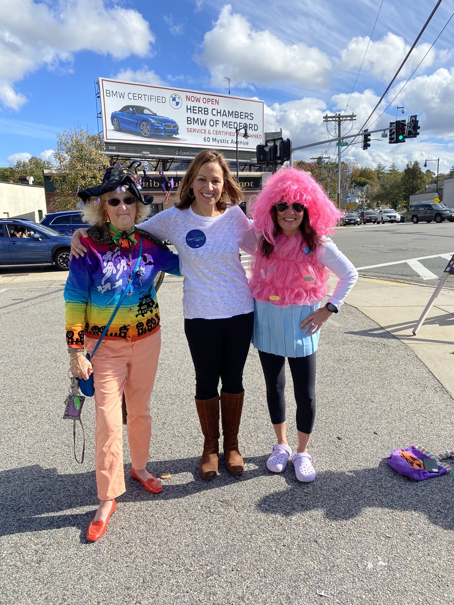MaryTamerBoston's tweet photo. What an incredible #GOTV standout today, at least 60 strong and we ran out of signs! Thanks to my amazing #TeamTamer supporters and @LOCAL_718. Big ❤️ for my village! #bospoli #District6 #vote https://t.co/h2fpqSoG9o