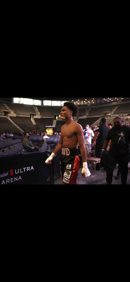 Got the 1st rd Ko last night💪🏾 s/o to all my supporters for fw me last night. On to the next @LEllerbe @MayweatherPromo #tmt #mayweatherpromotions #teamdynamite