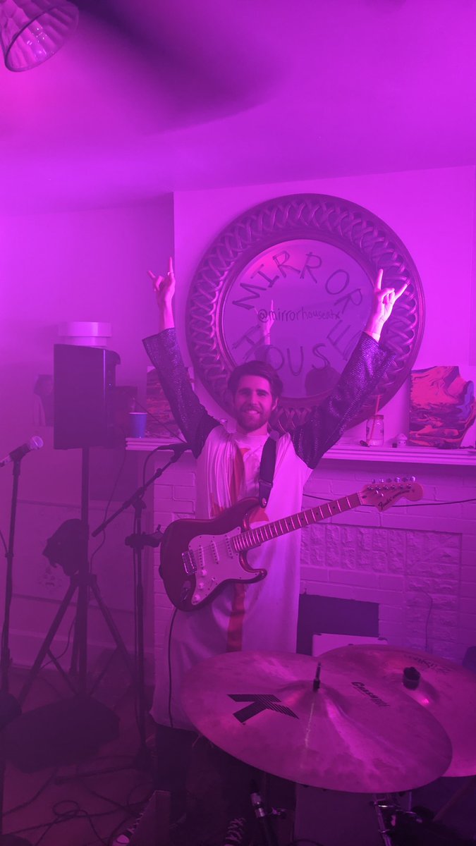 Mirror House was very cool and swag thank you for having us