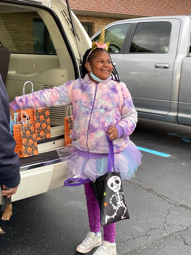 MWAS_indy's tweet photo. Kiddos excited for Halloween @ the Love is Moving Trunk-or-Treat at Midwest Ambulance Service #trunkortreat #loveismoving https://t.co/X1BRCNqHSF
