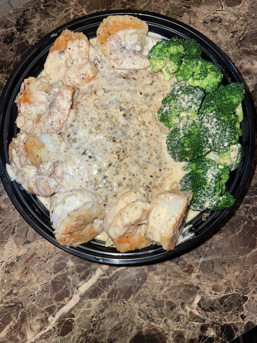 CannonBeats215's tweet image. Sold out. Had to start using back up containers. @OpenKitchen3 #ChefCannon #OpenKitchen215