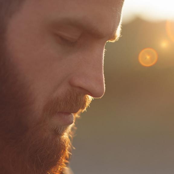 I'm leading this live session "Mindful Meditation Basics: Explore the Senses" on RoundGlass at 1:00pm BST. Do join me there.

collective.round.glass/meditation/eve…
