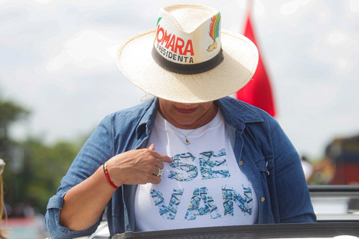 Tatithai84's tweet photo. #SeVan vienen tiempos mejores! Una era de #esperanza #amor #prosperidad solo con #XiomaraPresidenta y #Librealpoder https://t.co/5lVki5JeYf